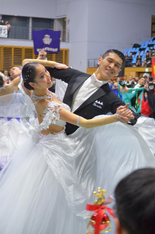 東部日本学生競技ダンス選手大会１部戦 １位　勝てるドレス